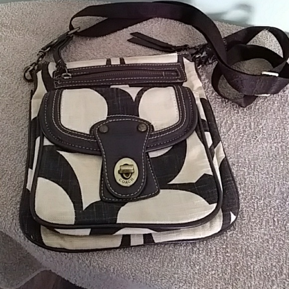 Coach crossbody - Picture 4 of 4